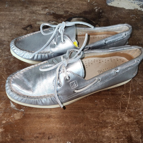 Amazon.com | Sperry baby boys Authentic Original Crib Jr  SPERRY Top Siders sz 10 Silver A O boat shoes used in great condition